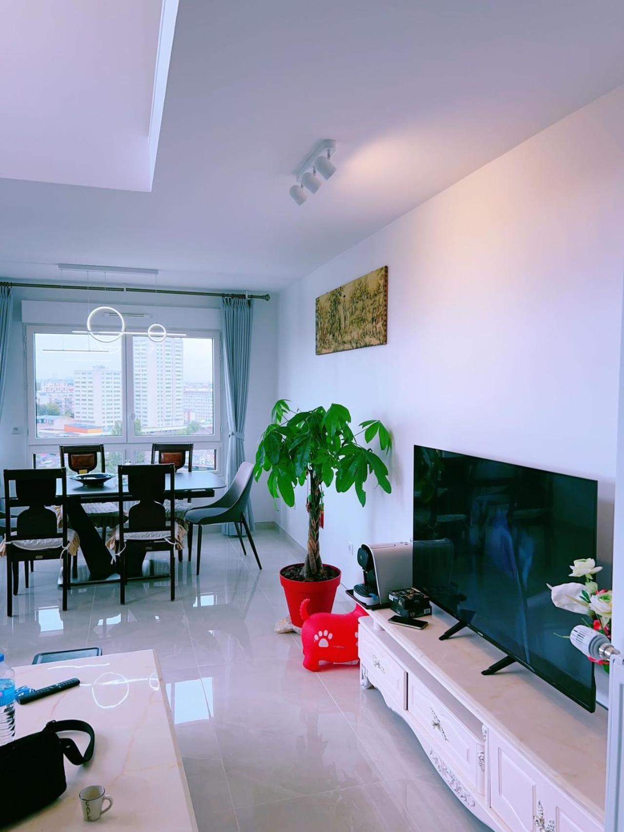 Vu Seine Duplex Apartment *